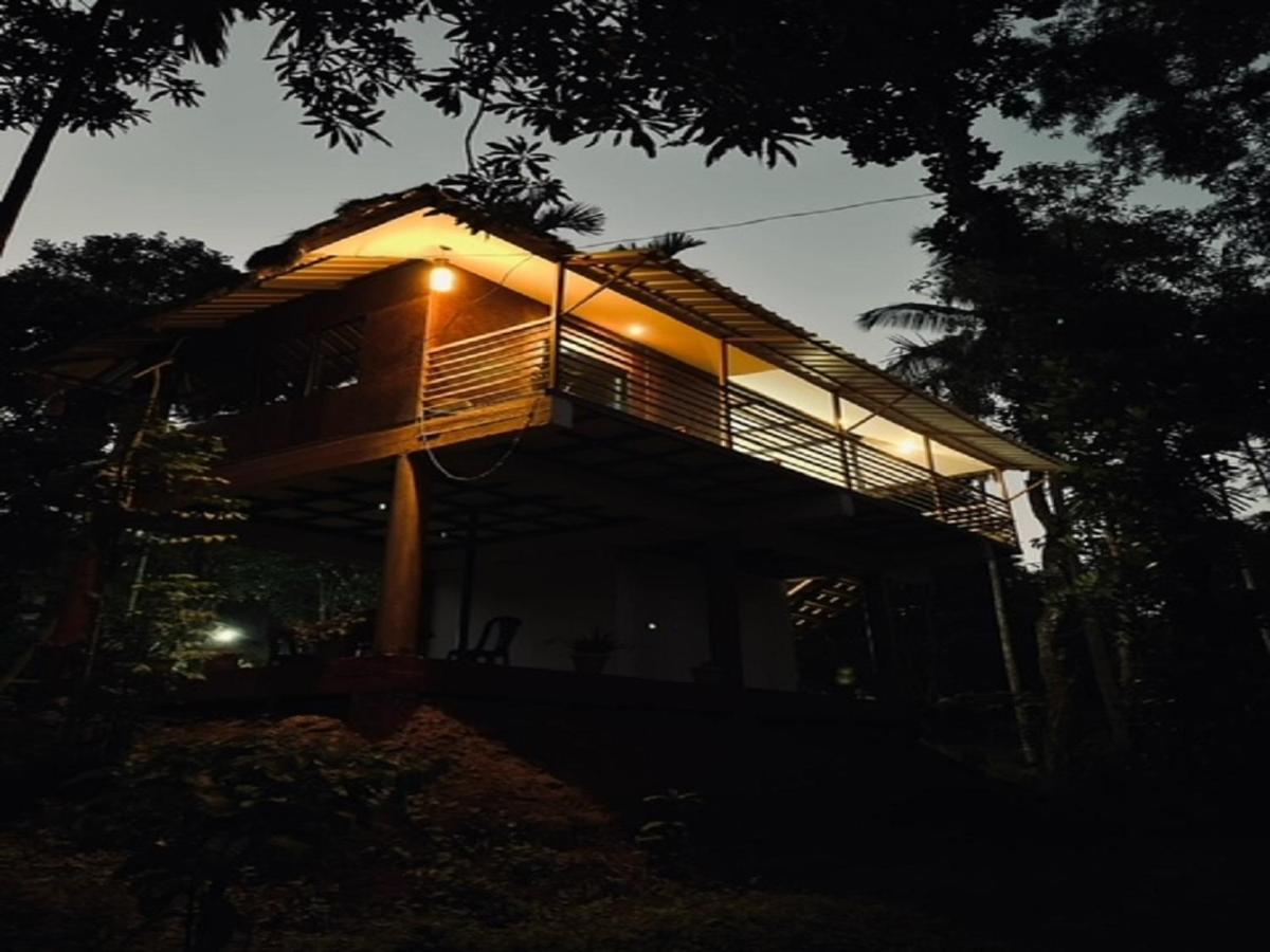 Kuruva Shoreline Wayanad Chegāt Екстериор снимка