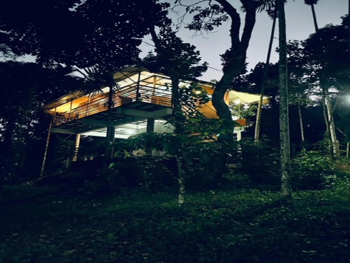Kuruva Shoreline Wayanad Chegāt Екстериор снимка
